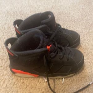 Toddler Jordan retro 6